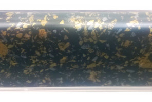 Thermoplast 850 - Плинтус - 4059 (4,2)      Черная бронза 37*24*4200 (AP 850-1277)