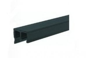 107600100 -STB13, Ниж.направ.профиль, пластмасса, черный, 3000мм.
