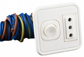 Розетка с выключателем мод. 303 арт.2-А (квадратн.)