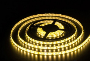 Лента светодиодная 60 диодов/м.п. 5050 теп.белый,12V,14.4W водонепроницаемая IP44 LR4-WW-WP60