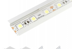 Профиль алюм.для светодиодн.лент Угловой 30*11мм, L-2м с прозрачным экраном,загл. и крепежом LR41-Т