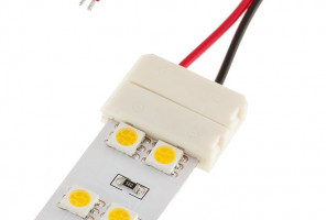 Соединитель односторонний с питанием 5050 для двухрядных лент LR33