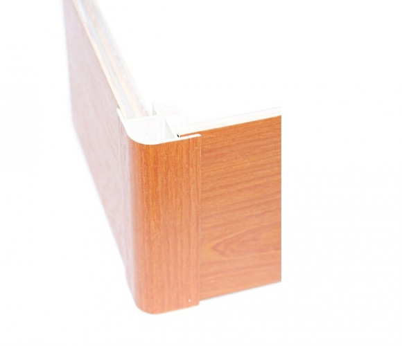 Угол цоколя универсальный 90гр., Н=100мм, Бук