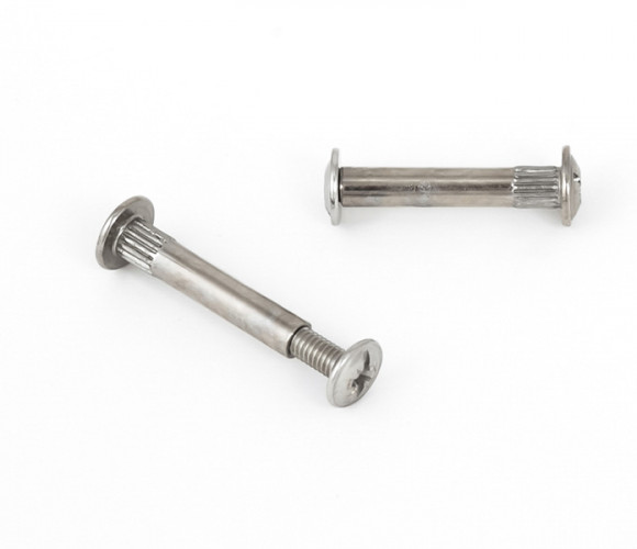 Стяжка межсекционная М4,  5х30 никель.