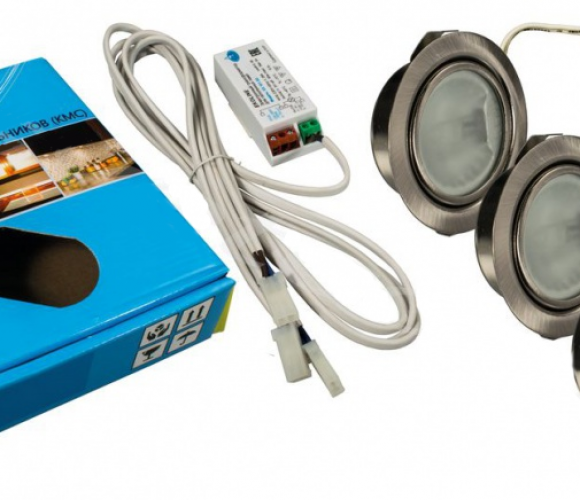 Светильник 3-х ламповый Сатин