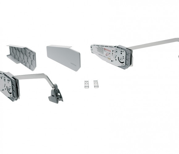 Механизм FREE FOLD. Высота 770-840 мм. Вес 4,9-10,3 кг.