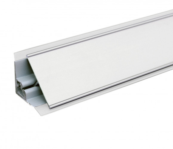 Плинтус алюминиевый Треугольный прямой гладкий ПЛАТО-С, Серебро, 3м.