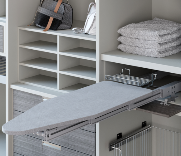 Выдвижная гладильная доска Starax с фасадом в 400 базу   S-6616-G